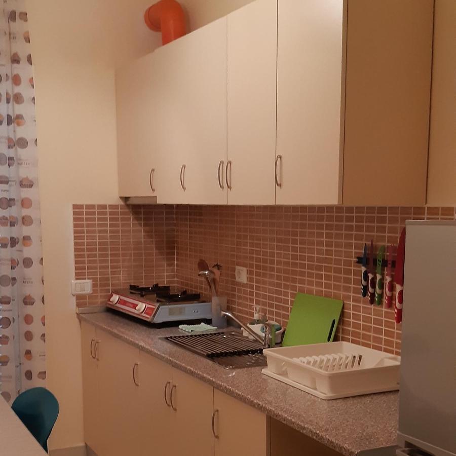 Collaku Apartment'S Вльора Екстер'єр фото