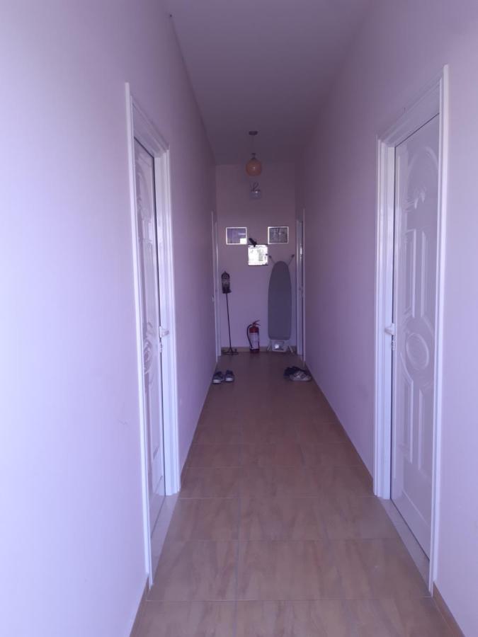 Collaku Apartment'S Вльора Екстер'єр фото