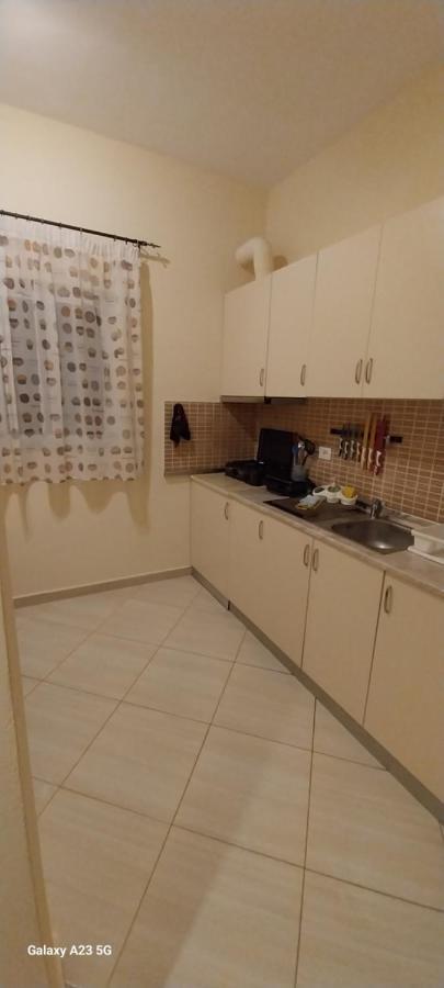 Collaku Apartment'S Вльора Екстер'єр фото