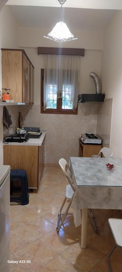 Collaku Apartment'S Вльора Екстер'єр фото