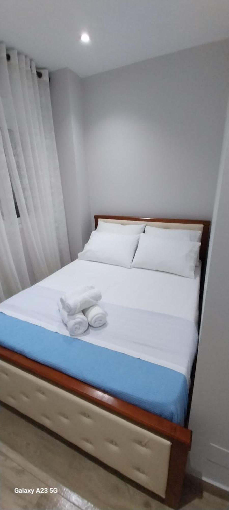 Collaku Apartment'S Вльора Екстер'єр фото